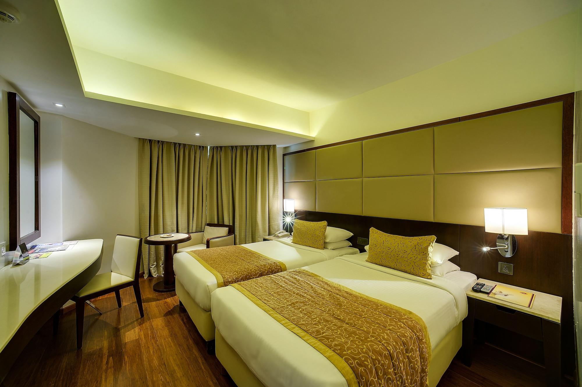 Ramee Guestline Hotel Juhu Bombaj Zewnętrze zdjęcie