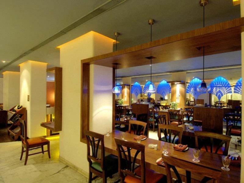 Ramee Guestline Hotel Juhu Bombaj Zewnętrze zdjęcie