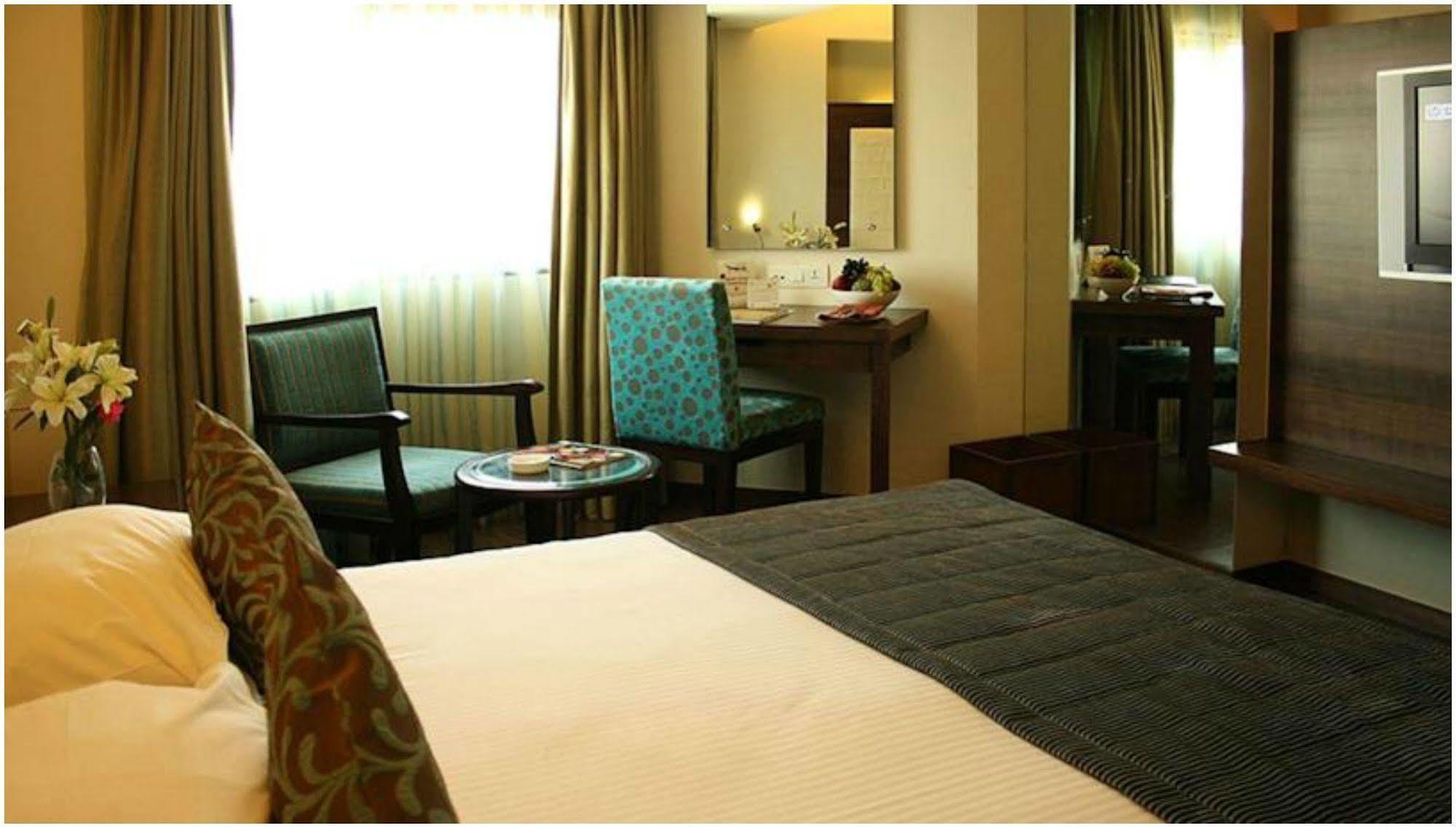 Ramee Guestline Hotel Juhu Bombaj Pokój zdjęcie