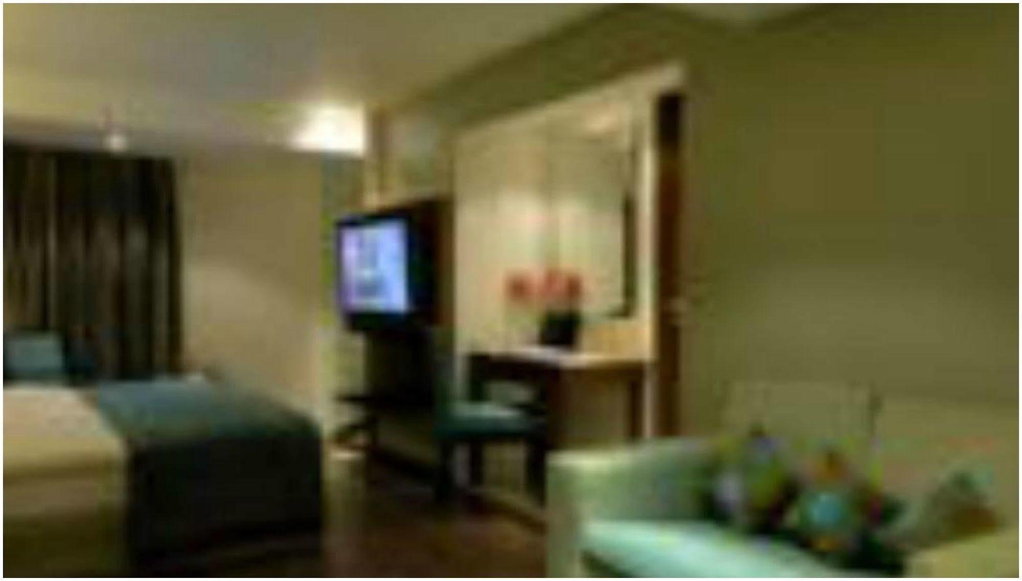 Ramee Guestline Hotel Juhu Bombaj Zewnętrze zdjęcie