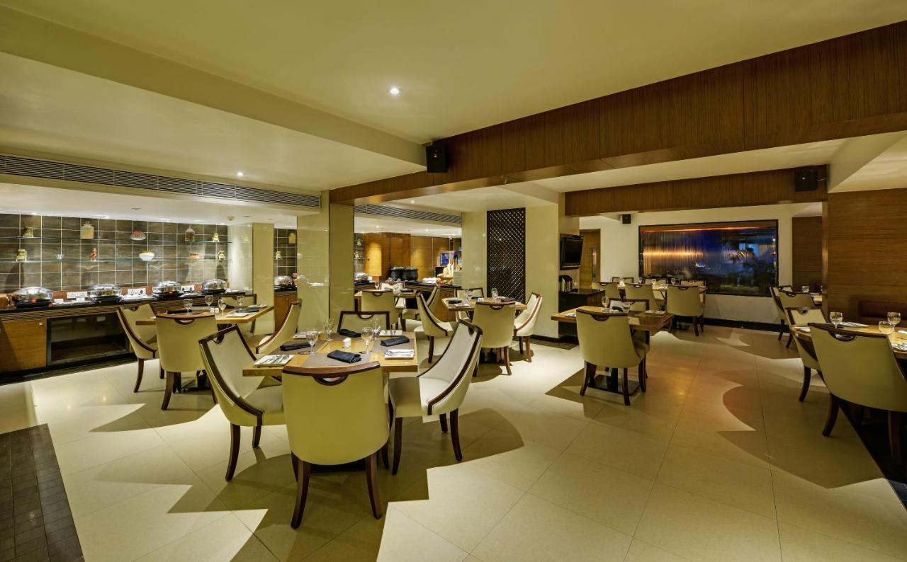 Ramee Guestline Hotel Juhu Bombaj Zewnętrze zdjęcie