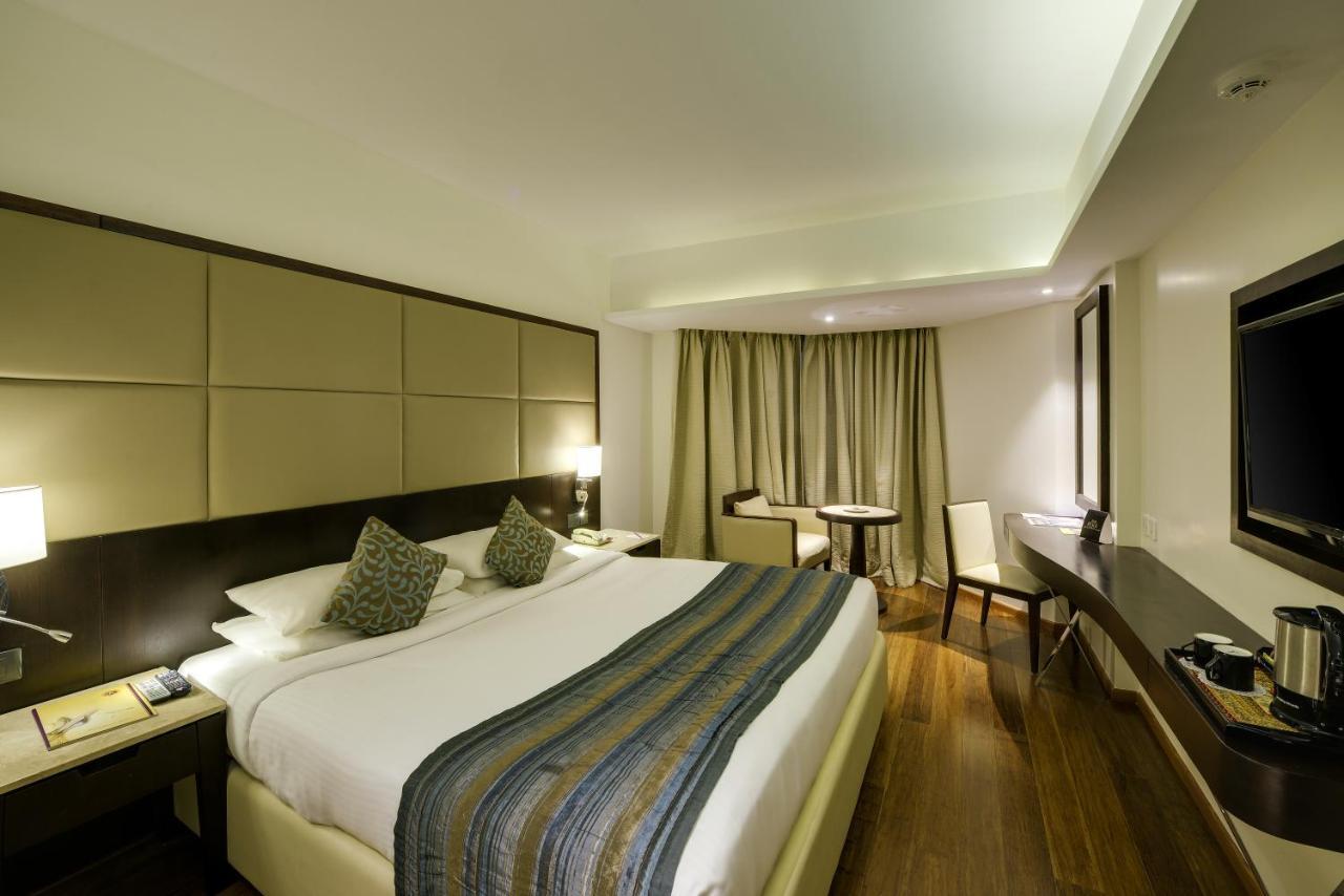 Ramee Guestline Hotel Juhu Bombaj Zewnętrze zdjęcie
